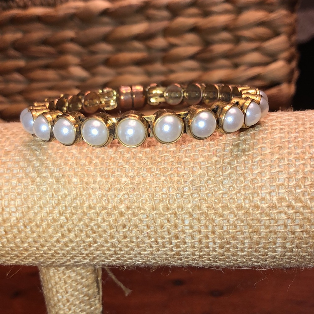 Pearl bangle - Picture 2 of 2